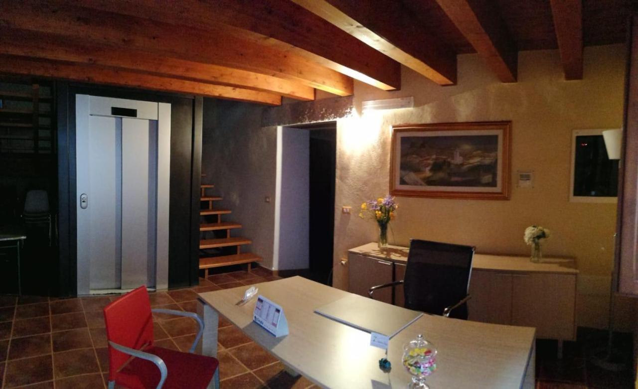 Bed and Breakfast La Casa del Borgo Ittireddu Exterior foto